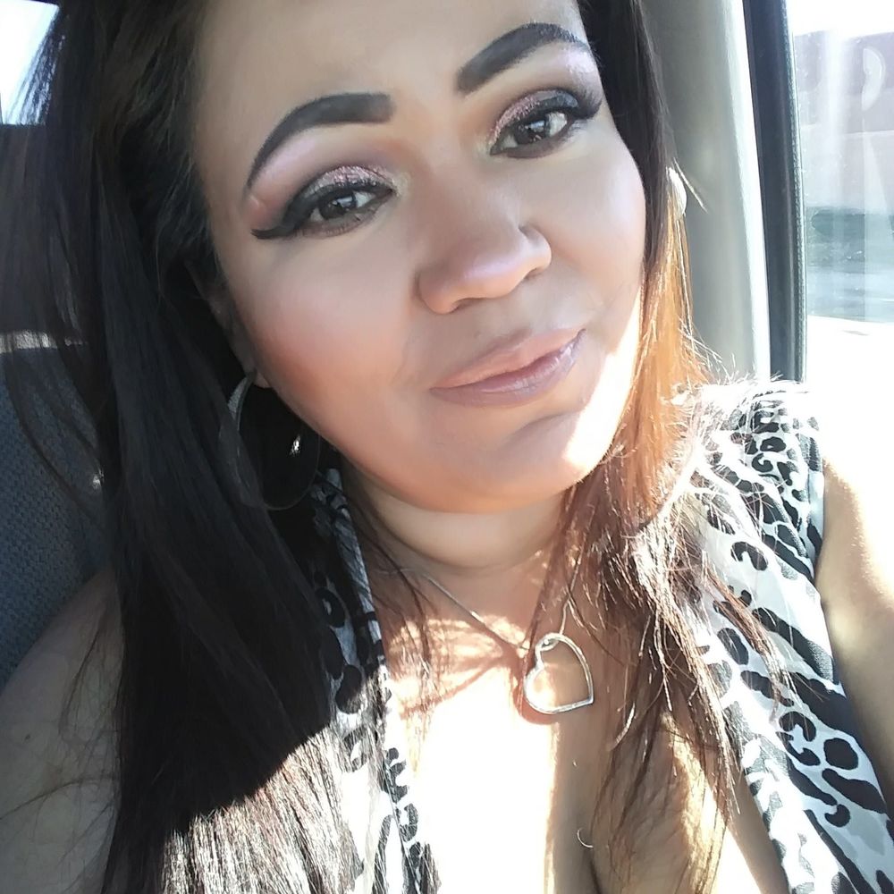 Meet your Posher, Monica